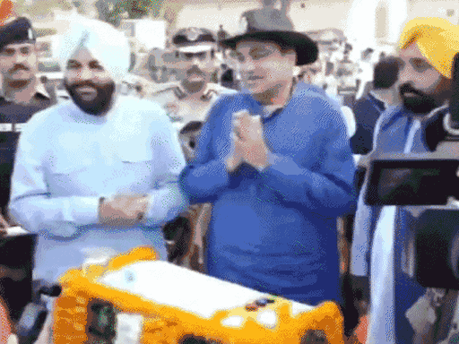 CM भगवंत मान आज दिल्ली दौरे पर:पहले केंद्रीय मंत्री नितिन गडकरी से मिलेंगे, फिर कृषि मंत्री शिवराज चौहान से करेंगे मुलाकात