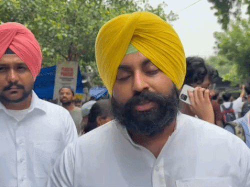 Jantar Mantar Protest | Punjab Minister Harjot Singh Bains Assertion
