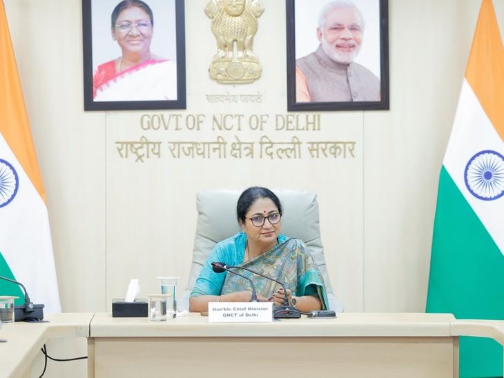 दिल्ली सरकार का बड़ा प्रशासनिक फेरबदल:वित्त एवं लेखा विभाग के 52 अफसरों का तबादला; 19 को मिला प्रमोशन