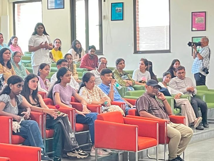 डीयू एडमिशन: मिरांडा हाउस के ओपन हाउस में उमड़ी भीड़:150 से ज्यादा अभ्यर्थी पहुंचे, विशेषज्ञ बोले-सही मार्गदर्शन से ही बेहतर होगा दाखिले का फैसला