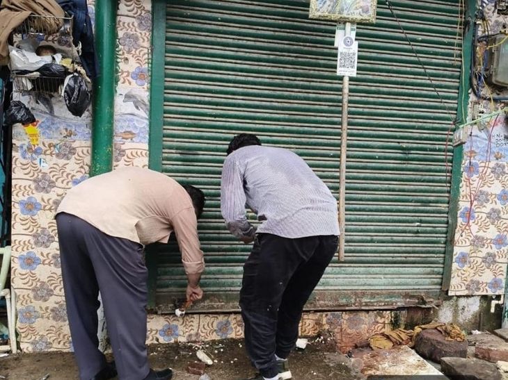 एमसीडी का डबल एक्शन: 28 अवैध मीट दुकानें सील:किशनगंज अंडरब्रिज पर मानसून तैयारियों की समीक्षा, पंप हाउस को संचालित करने के निर्देश