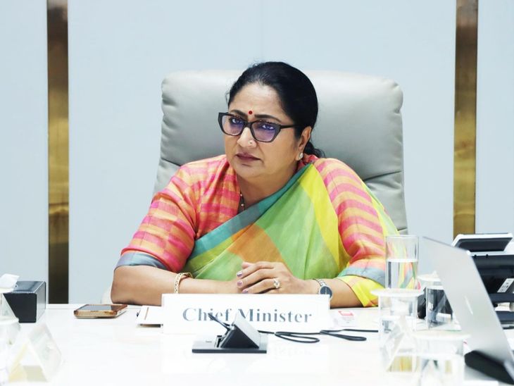 दिल्ली बाल अधिकार संरक्षण आयोग का पुनर्गठन:ओम प्रकाश व्यास बने अध्यक्ष, 4 सदस्य भी बनाए, CM रेखा के निर्देश पर नियुक्ति