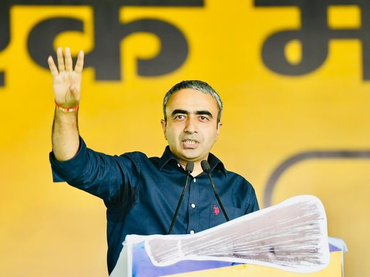 हरियाणा में पेपर लीक पर सियासत गर्माई:AAP नेता ढांडा बोले- BJP सरकार में हर भर्ती विवाद या पेपर लीक की भेंट चढ़ी