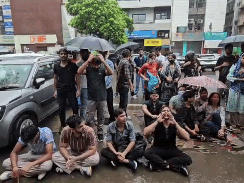 Delhi DSSSB Main Instructor Recruitment Consequence Protest